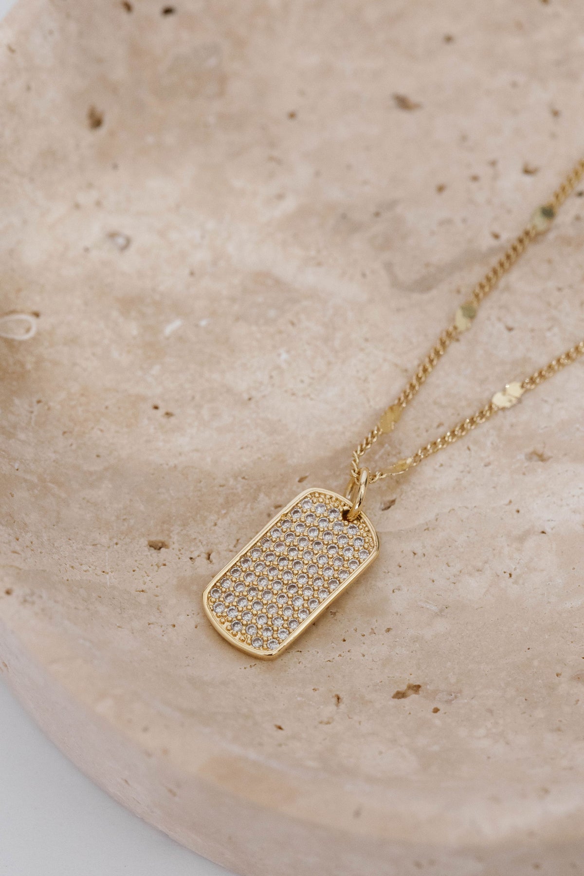 The Jett Necklace